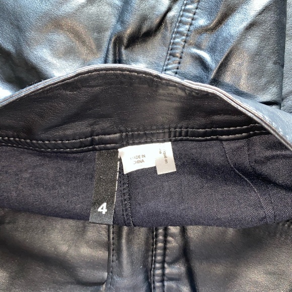 H&M vegan leather skirt - Picture 4 of 5